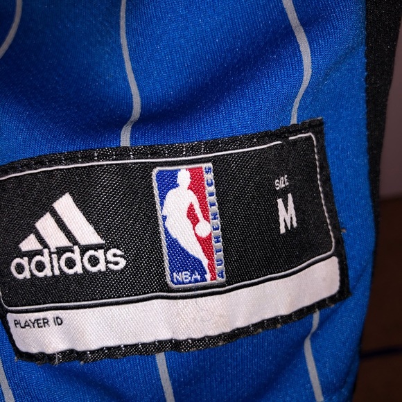 GREAT CONDITION DWIGHT HOWARD JERSEY - Picture 3 of 3